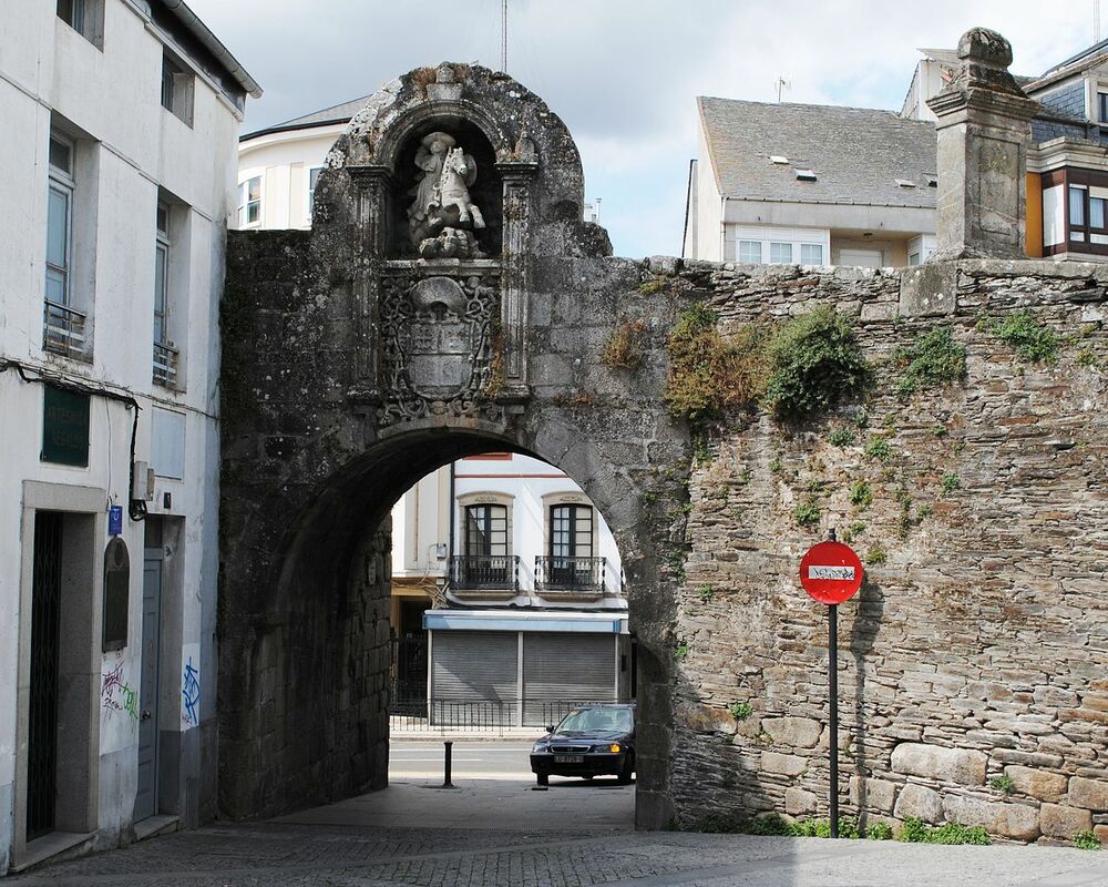 Puerta de Santiago Muralla de Lugo